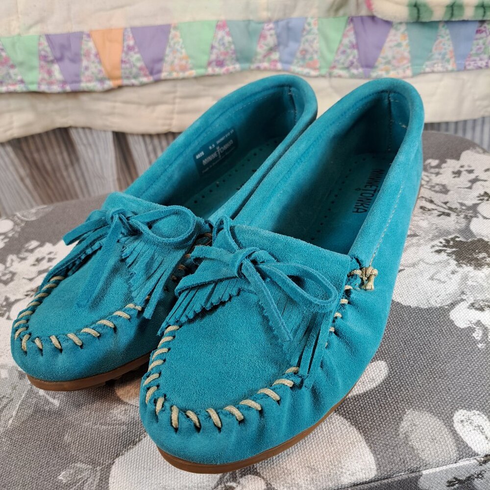 Minnetonka | Kilty Moccasins | Size 9.5